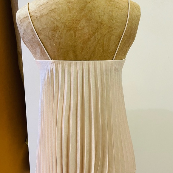 NWT Vince Pleated Camisole in Pale Blush, XS - Picture 10 of 10